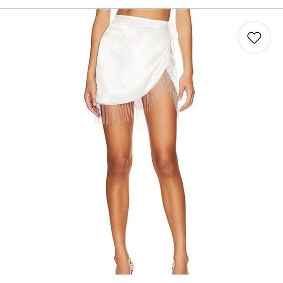 Superdown Penelope white satin Fringe mini Skirt NWT Revolve $68 - Picture 7 of 13